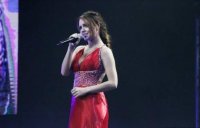 Платье МакSим на церемонии “Золотой Граммофон 2011”